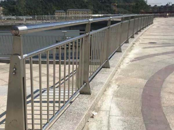 河道护栏